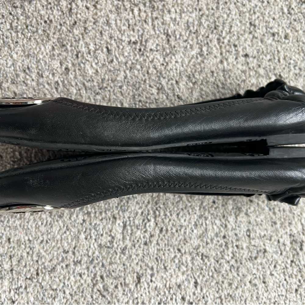 Tory Burch Black Flats with Silver Logo - Picture 5 of 10